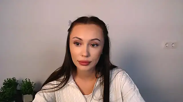 Nikonara Love online show from 10.19.25