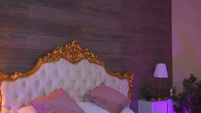 Juicy Jessye online show from 12.20.25