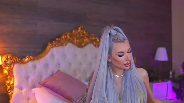 Juicy Jessye online show from 01.08.26