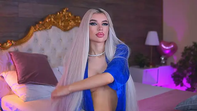 Juicy Jessye online show from 02.10.26