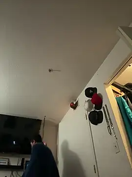 jonathan1424 online show from 01.22.25