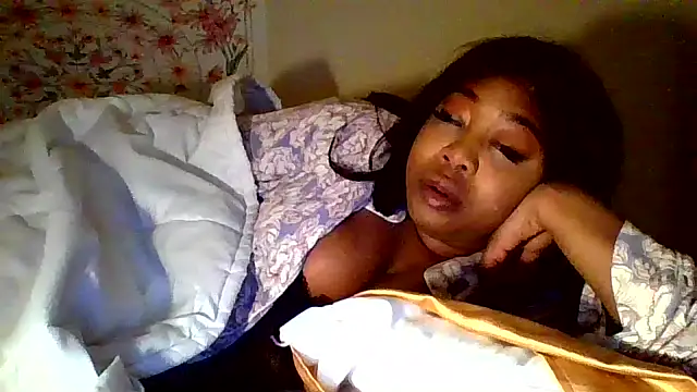 angeliquebelcali online show from 10.14.25