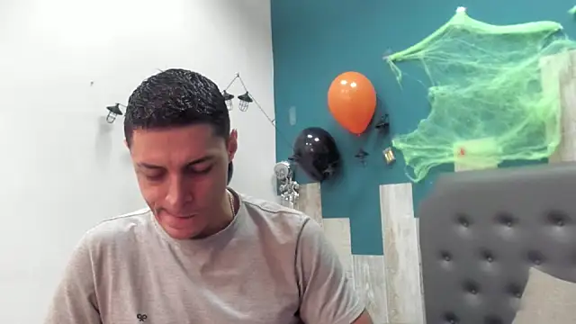 Frank Millers online show from 10.28.25