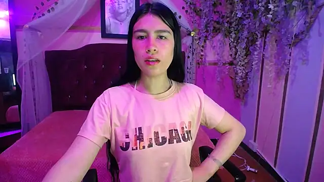 GraceSquirtExtrem online show from 03.17.25