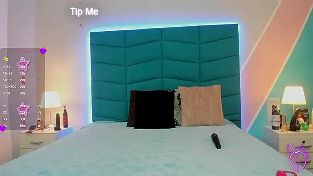 Snapshot of Luciana_brown_ chatting on 01.30.25 Luciana brown  online show from 01.30.25