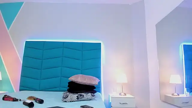 Snapshot of Luciana_brown_ chatting on 02.06.25 Luciana brown  online show from 02.06.25