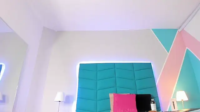 Snapshot of Luciana_brown_ chatting on 03.13.25 Luciana brown  online show from 03.13.25