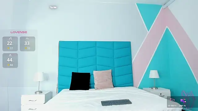 Snapshot of Luciana_brown_ chatting on 03.15.25 Luciana brown  online show from 03.15.25