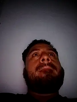 Snapshot of Ant1990 chatting on 09.21.25 Ant1990 online show from 09.21.25