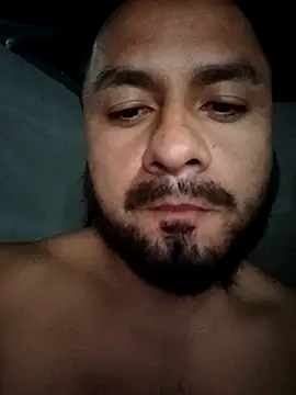 Snapshot of Ant1990 chatting on 10.26.25 Ant1990 online show from 10.26.25