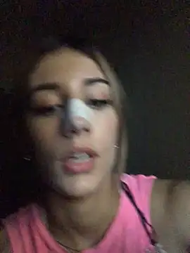 bellalovexxX1 online show from 02.22.25