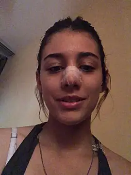 bellalovexxX1 online show from 02.25.25