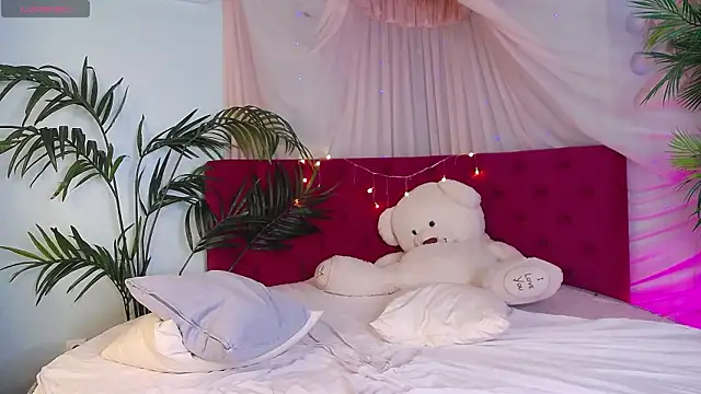 Snapshot of DemianEnglen chatting on 01.31.25 DemianEnglen online show from 01.31.25