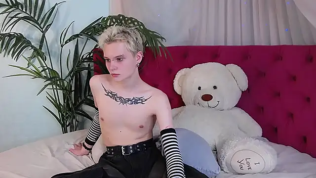 Snapshot of DemianEnglen chatting on 02.26.25 DemianEnglen online show from 02.26.25