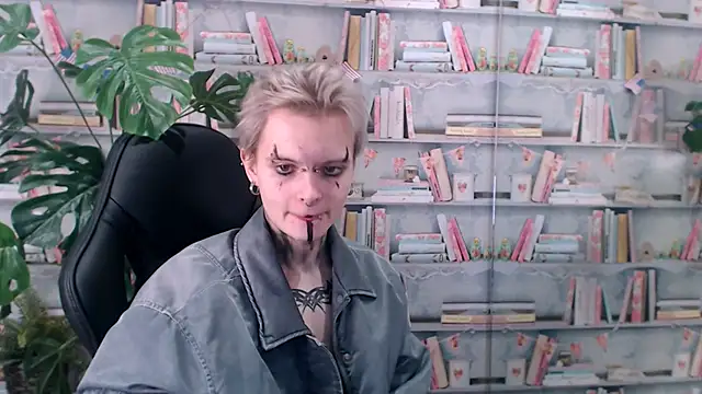 Snapshot of DemianEnglen chatting on 03.16.25 DemianEnglen online show from 03.16.25