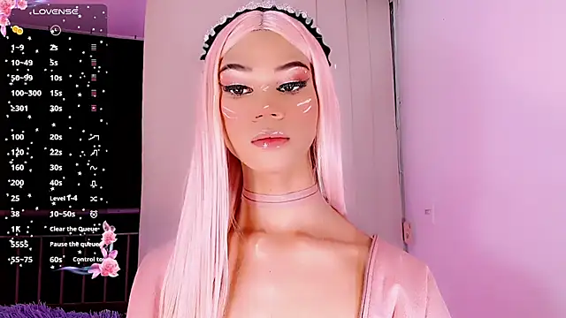 Snapshot of lucyangel_11 chatting on 03.08.25 lucyangel 11 online show from 03.08.25