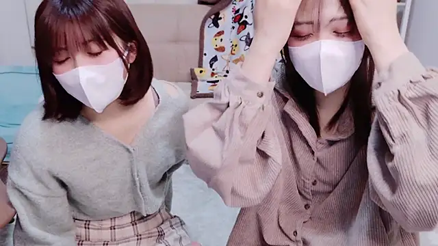Snapshot of NA-KAREN-V8 chatting on 01.31.25 NA-KAREN-V8 online show from 01.31.25