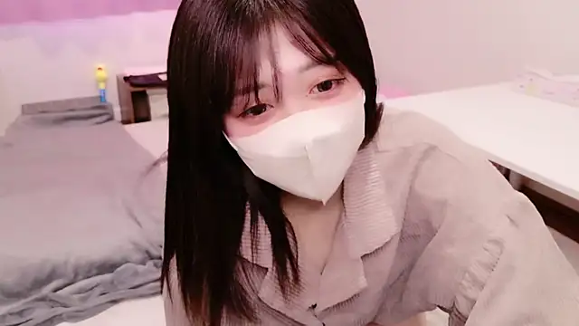 Snapshot of NA-KAREN-V8 chatting on 02.14.25 NA-KAREN-V8 online show from 02.14.25