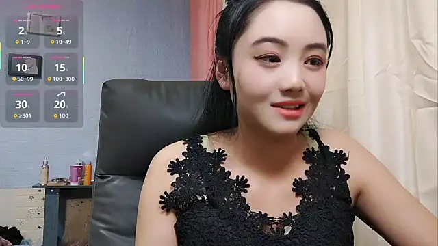 Snapshot of ManMan-520 chatting on 11.01.25 ManMan-520 online show from 11.01.25