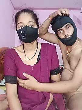 Snapshot of USHA_BHABHI chatting on 07.17.26 USHA BHABHI online show from 07.17.26