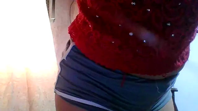 Snapshot of ammy_lee20 chatting on 12.22.24 ammy lee20 online show from 12.22.24