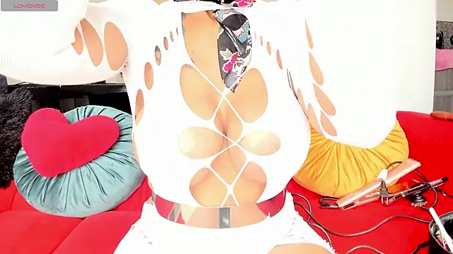 willow boobs online show from 09.13.25