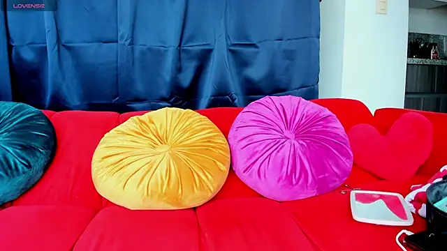 willow boobs online show from 09.25.25