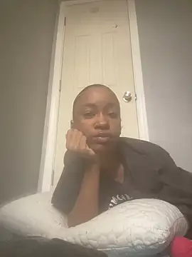 Snapshot of Meerawantsyou chatting on 02.12.25 Meerawantsyou online show from 02.12.25