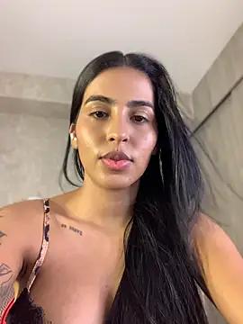 Snapshot of genesissara chatting on 07.19.26 genesissara online show from 07.19.26