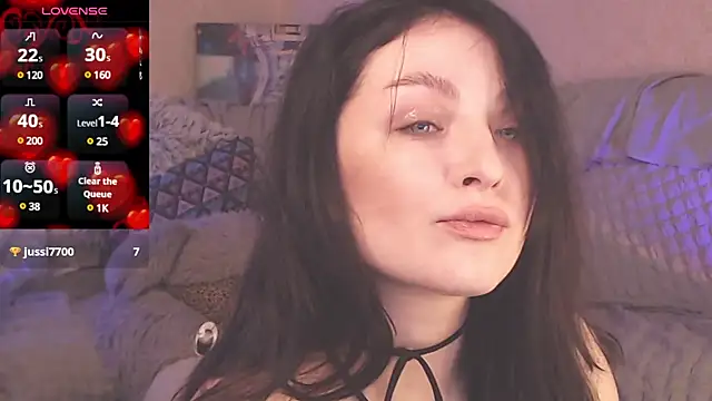 Snapshot of BritneyBarker chatting on 02.23.25 BritneyBarker online show from 02.23.25
