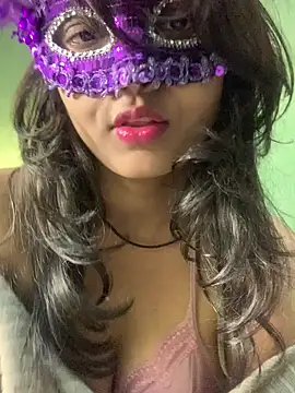 Snapshot of Richa_Madness chatting on 02.02.25 Richa Madness online show from 02.02.25