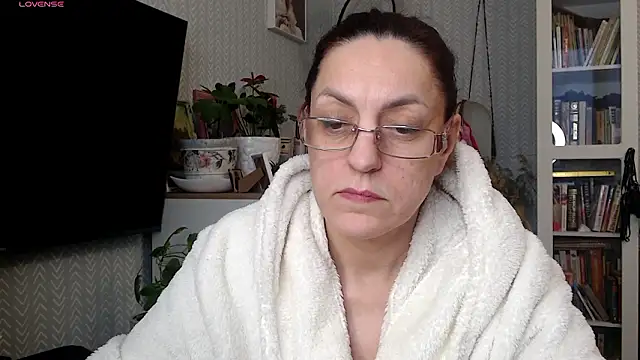 Soffya Soy online show from 03.14.26