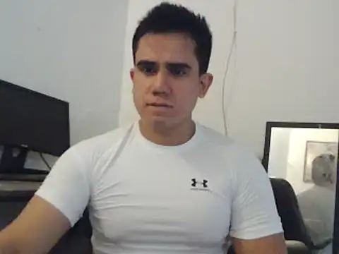 Snapshot of axal_doc chatting on 10.18.25 axal doc online show from 10.18.25