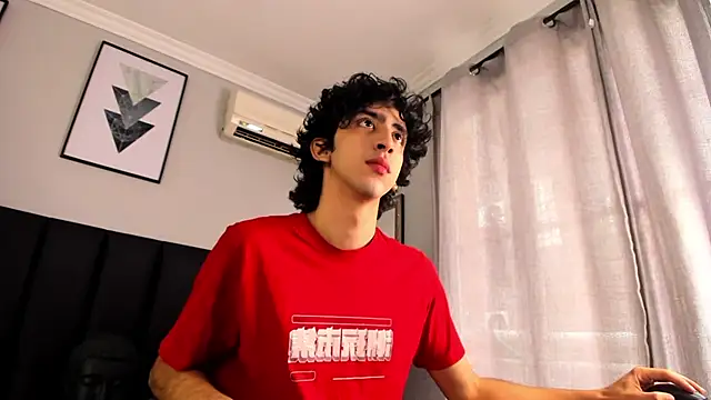 Alezzandro  online show from 03.06.25