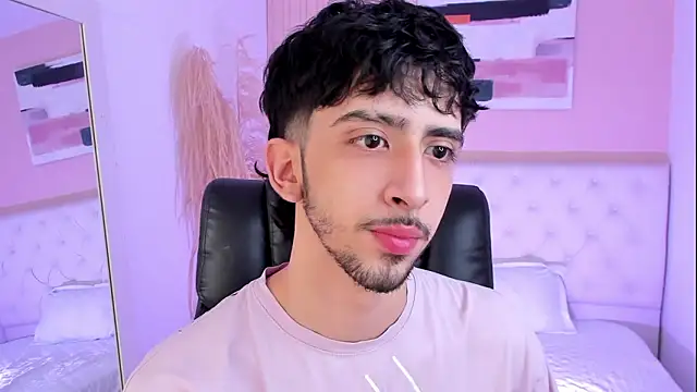 Alezzandro  online show from 09.24.25