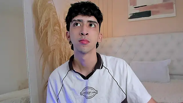 Alezzandro  online show from 10.02.25