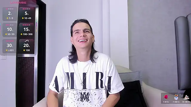 Snapshot of Martshall09 chatting on 10.09.25 Martshall09 online show from 10.09.25