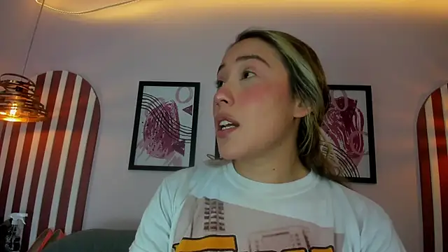 Lannajansen online show from 09.18.25