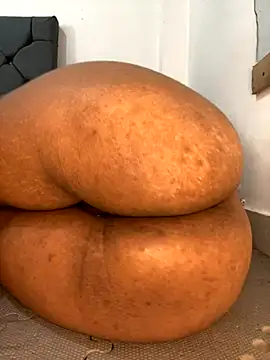 Charlotte bronxxx online show from 09.14.25