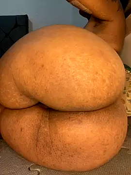 Charlotte bronxxx online show from 10.18.25