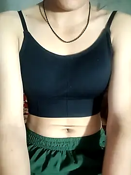 Snapshot of Khushi-Star chatting on 10.25.25 Khushi-Star online show from 10.25.25