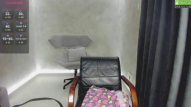 Snapshot of lu_muon chatting on 02.01.26 lu muon online show from 02.01.26