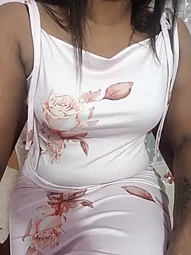 Snapshot of Vedha_Vedhika chatting on 09.25.25 Vedha Vedhika online show from 09.25.25