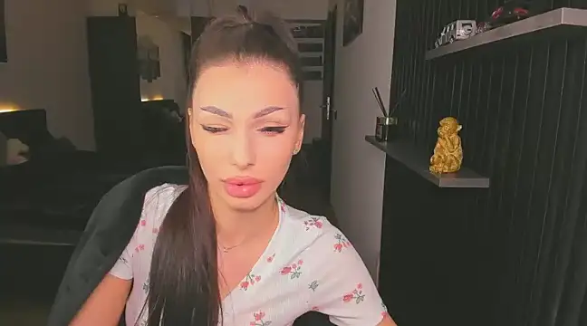 HelenShawn online show from 01.28.25