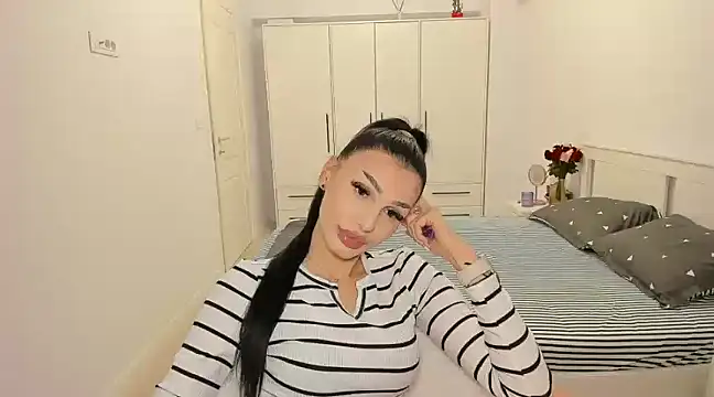 HelenShawn online show from 02.21.25