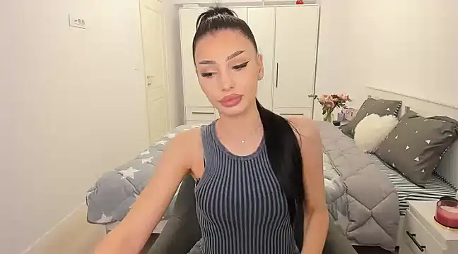 HelenShawn online show from 03.13.25