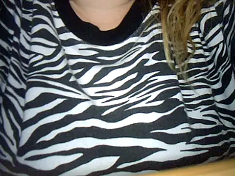 Snapshot of topina8 chatting on 01.29.25 topina8 online show from 01.29.25