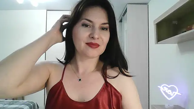 Snapshot of Victoria_Glam chatting on 01.31.25 Victoria Glam online show from 01.31.25