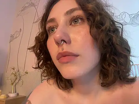 Molli Luv online show from 02.27.25