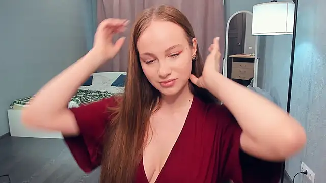 Snapshot of MaydaDale chatting on 01.29.25 MaydaDale online show from 01.29.25